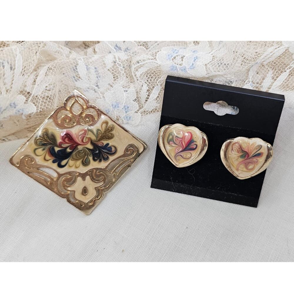 Elegant Vintage Retro Enamel Brooch & Stud Earrings Parure
